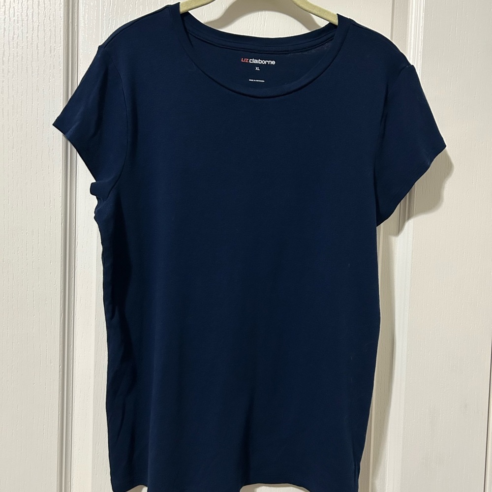Liz Claiborne Classic Navy Short Sleeve Tee